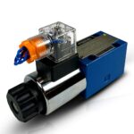 شیر برقی هیدرولیک 1/۴ تک بوبین ضربدر موازی